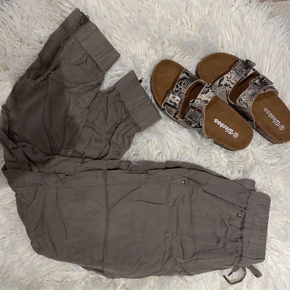 Converse Draw String Pants - Picture 1 of 2